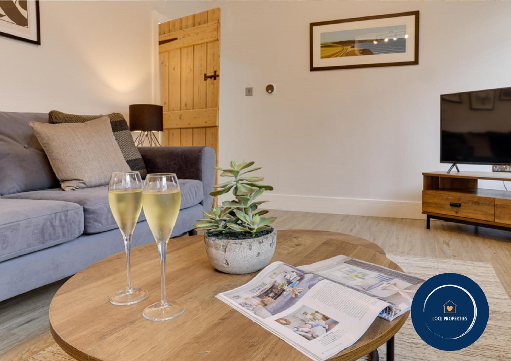 Beam End Snainton - Modern 2-Bedroom Stone Cottage Экстерьер фото