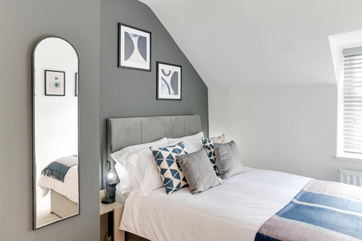 Beam End Snainton - Modern 2-Bedroom Stone Cottage Экстерьер фото
